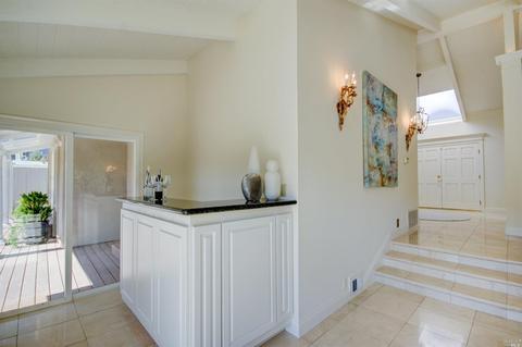 75 Eagle Dr, Novato, CA 94949 photo 16