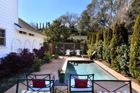 180 4th St E, Sonoma, CA 95476 photo 1