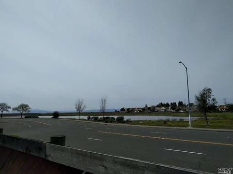 100 Teal Ct, Vallejo, CA 94589 photo 16