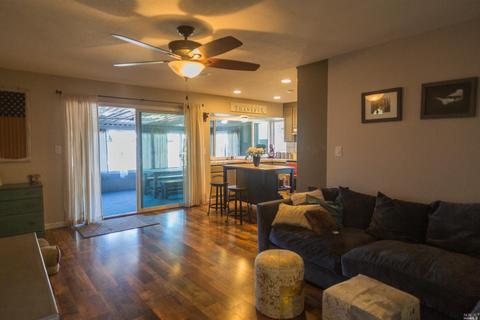 635 N Almond St, Dixon, CA 95620 photo 7
