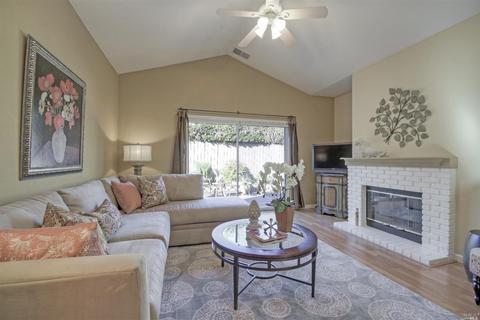 795 Dizzy Gillespie Way, Windsor, CA 95492 photo 5