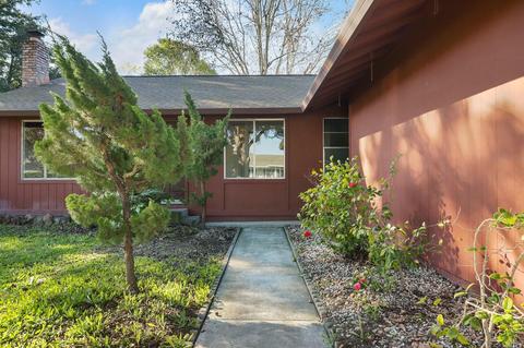 8567 Loretto Ave, Cotati, CA 94931 photo 2
