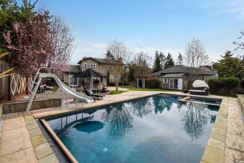 7 Kotsaris Ct, Petaluma, CA 94952 photo 1