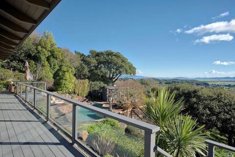 155 Crest Rd, Novato, CA 94945 photo 9