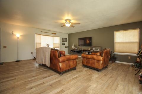 105 Olympic Cir, Vacaville, CA 95687 photo 10