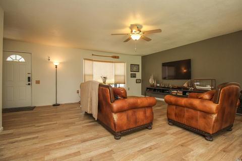 105 Olympic Cir, Vacaville, CA 95687 photo 11
