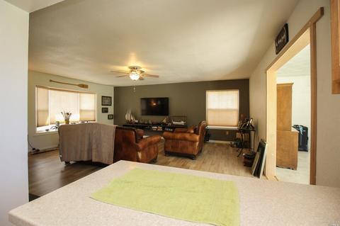 105 Olympic Cir, Vacaville, CA 95687 photo 20