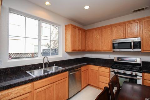 1459 Pike St, Vallejo, CA 94590 photo 10