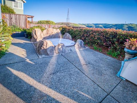 163 Leeward Ct, Vallejo, CA 94591 photo 7