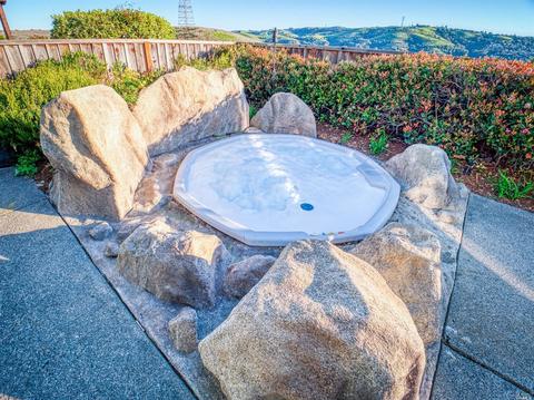 163 Leeward Ct, Vallejo, CA 94591 photo 8