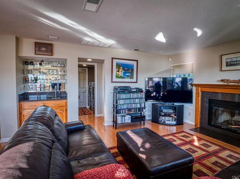 163 Leeward Ct, Vallejo, CA 94591 photo 22