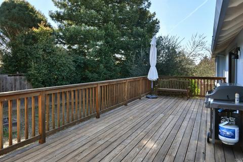422 Tee Dr, Healdsburg, CA 95448 photo 14