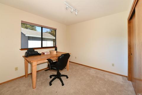 422 Tee Dr, Healdsburg, CA 95448 photo 12