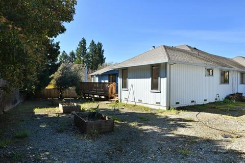 422 Tee Dr, Healdsburg, CA 95448 photo 16