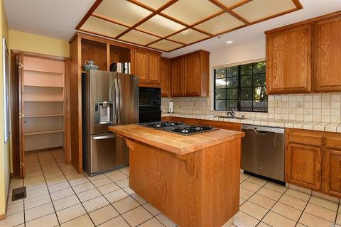 422 Tee Dr, Healdsburg, CA 95448 photo 7