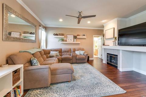 1164 Rochioli Dr, Windsor, CA 95492 photo 12