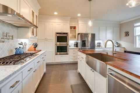 1164 Rochioli Dr, Windsor, CA 95492 photo 9