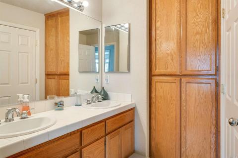 1164 Rochioli Dr, Windsor, CA 95492 photo 24