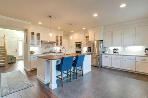 1164 Rochioli Dr, Windsor, CA 95492 photo 7