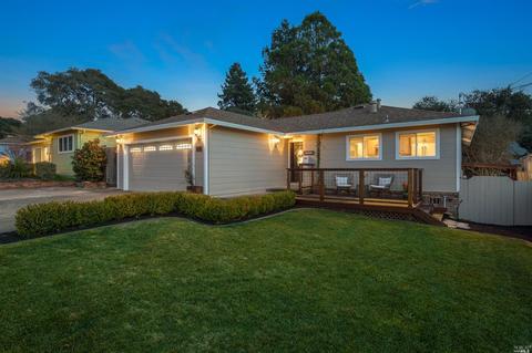 814 Olive St, Petaluma, CA 94952 photo 1