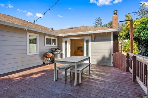 814 Olive St, Petaluma, CA 94952 photo 22