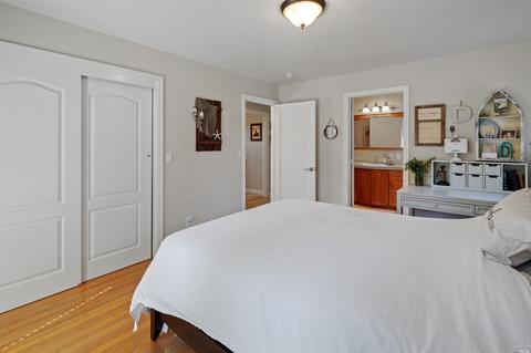 814 Olive St, Petaluma, CA 94952 photo 12