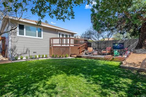 814 Olive St, Petaluma, CA 94952 photo 25