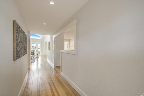 14 Edgemar Way, Corte Madera, CA 94925 photo 2