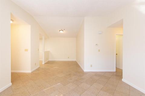 1012 Scott St, Fairfield, CA 94533 photo 12