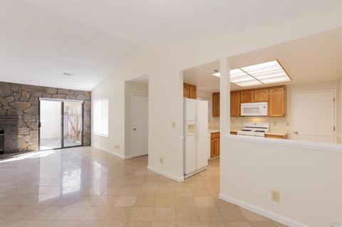 1012 Scott St, Fairfield, CA 94533 photo 7