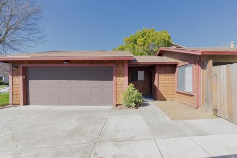 1012 Scott St, Fairfield, CA 94533 photo 1