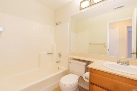1012 Scott St, Fairfield, CA 94533 photo 17