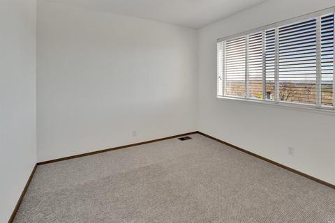 160 Bayside Ter, Vallejo, CA 94591 photo 14