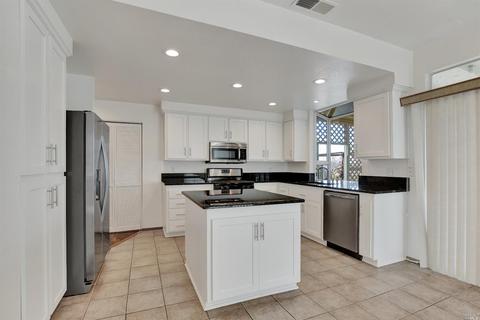 160 Bayside Ter, Vallejo, CA 94591 photo 10