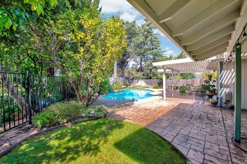 3055 Marbury Ct, Fairfield, CA 94533 photo 8