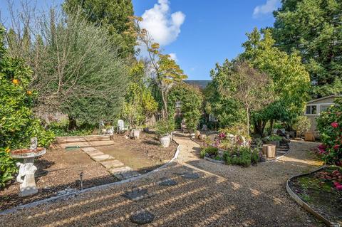 426 Tee Dr, Healdsburg, CA 95448 photo 23