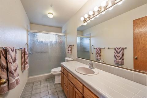 426 Tee Dr, Healdsburg, CA 95448 photo 18