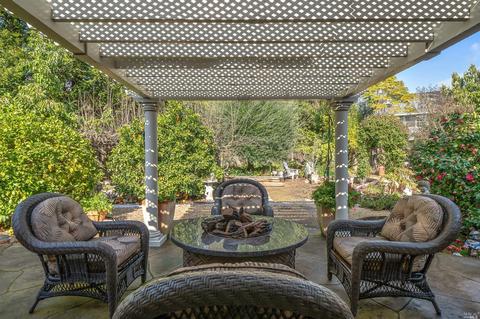 426 Tee Dr, Healdsburg, CA 95448 photo 21