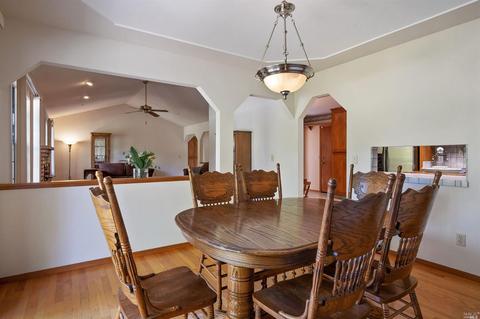 426 Tee Dr, Healdsburg, CA 95448 photo 7