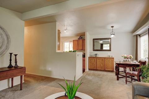 209 Grapewood St, Vallejo, CA 94591 photo 8