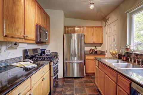 209 Grapewood St, Vallejo, CA 94591 photo 11