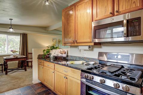 209 Grapewood St, Vallejo, CA 94591 photo 14
