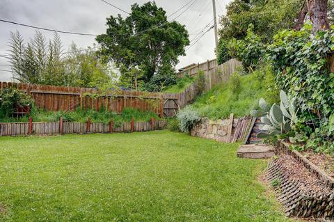 209 Grapewood St, Vallejo, CA 94591 photo 33
