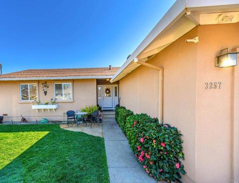 3257 Macfadden St, Napa, CA 94558 photo 2