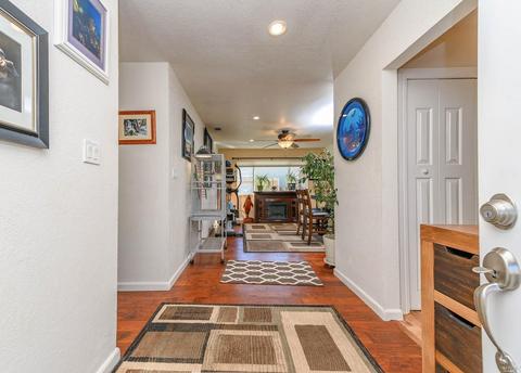 3257 Macfadden St, Napa, CA 94558 photo 4