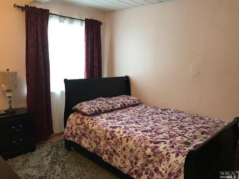 764 Elmwood Ave, Vallejo, CA 94591 photo 2