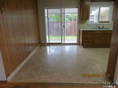 519 Iowa St, Fairfield, CA 94533 photo 7