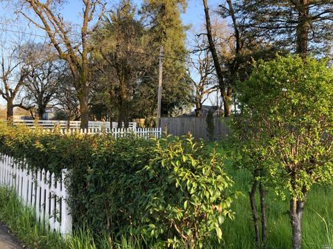 1875 Willowside Rd, Santa Rosa, CA 95401 photo 6