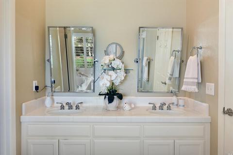1016 Elsbree Ln, Windsor, CA 95492 photo 17