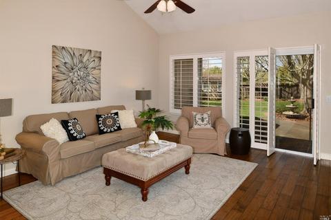 1016 Elsbree Ln, Windsor, CA 95492 photo 10